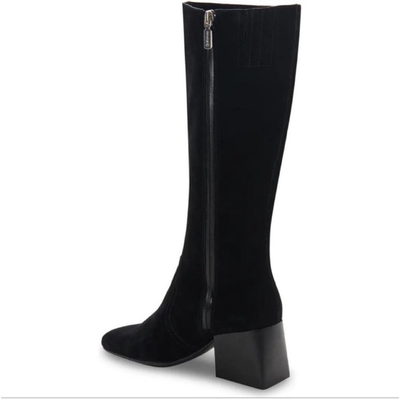 Blondo Tessa Waterproof Boots Size 9.5
New $220 - Picture 2 of 10